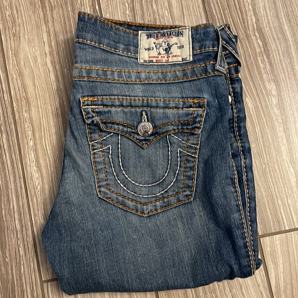 TRUE RELIGION bootcut big T Havana - Picture 2 of 14